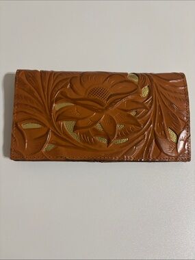 Patricia Nash Evelyn Hand-Tooled Floral Leather Wallet - Brown